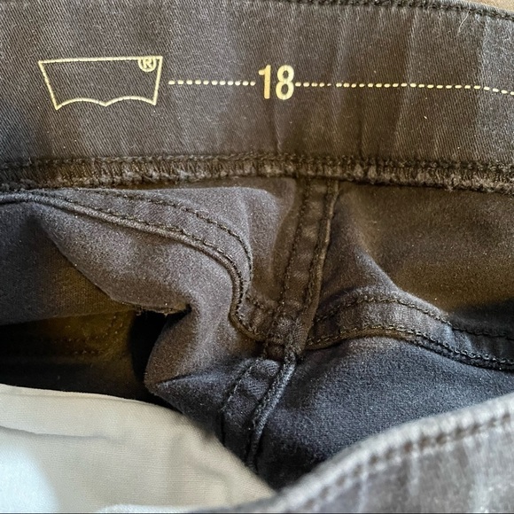 Levi’s 18 jeans black no zipper pull on wide leg denim jeans 34x32 - Picture 5 of 8